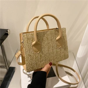 sac à main en rotin khaki