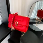 sac à main rouge femme chic