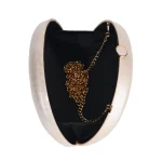 sac chic blanc cassé pour événements