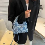 sac design en coton jean frangé