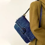 sacoche en jean tendance décontractée