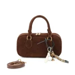 sac à main marron avec bandoulière