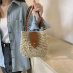 sac boheme en paille beige