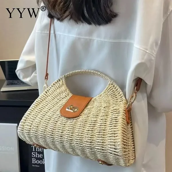 sac à main tressé beige style bohème