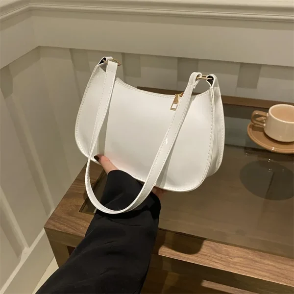 sac à main vernis blanc