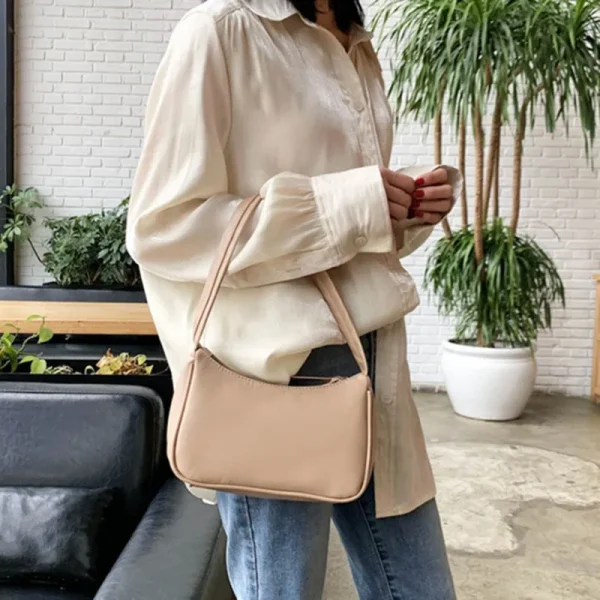 sac épaule beige style minimaliste