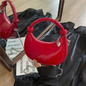 sac à main verni rouge