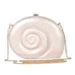 sac blanc cassé pour les festivités estivales