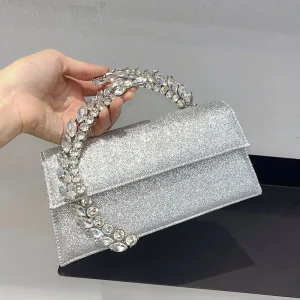 sac à main en velours argenté et pailleté