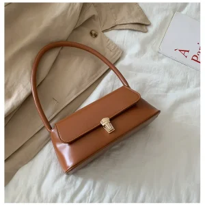 sac à main en cuir marron vintage
