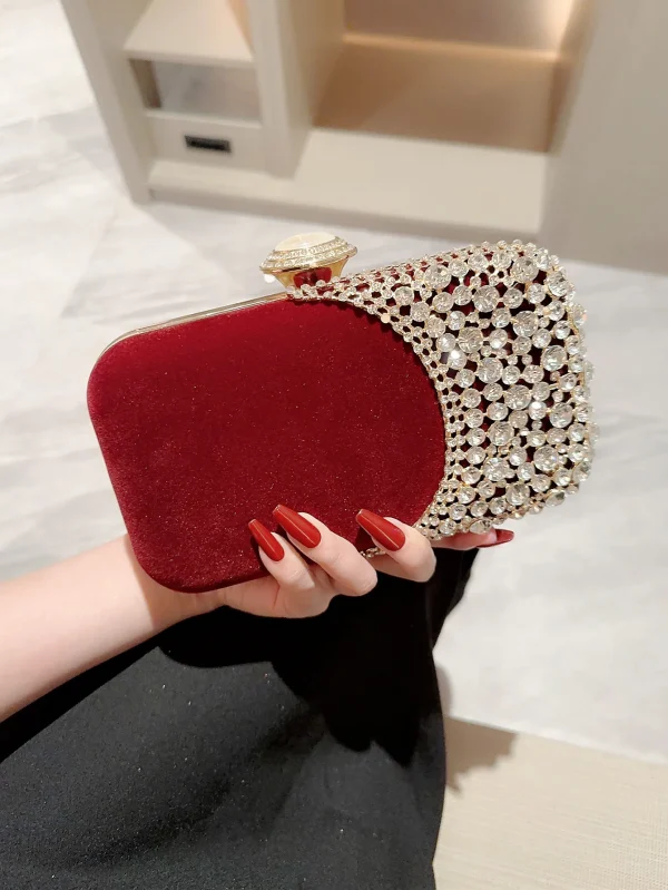 sac à main en velours de soirée rouge et strass