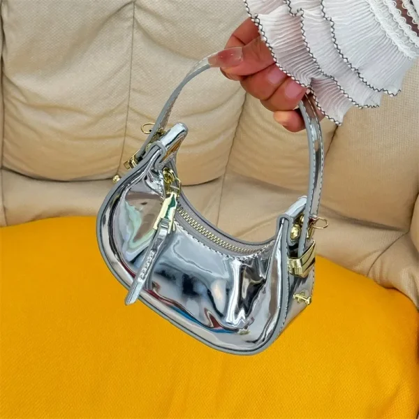 sac à main vernis argenté métallisé