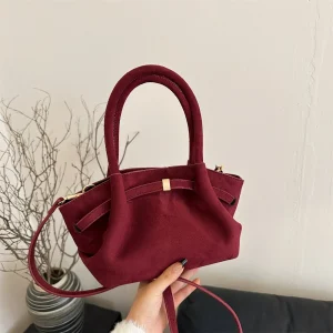 sac à main en daim bordeaux