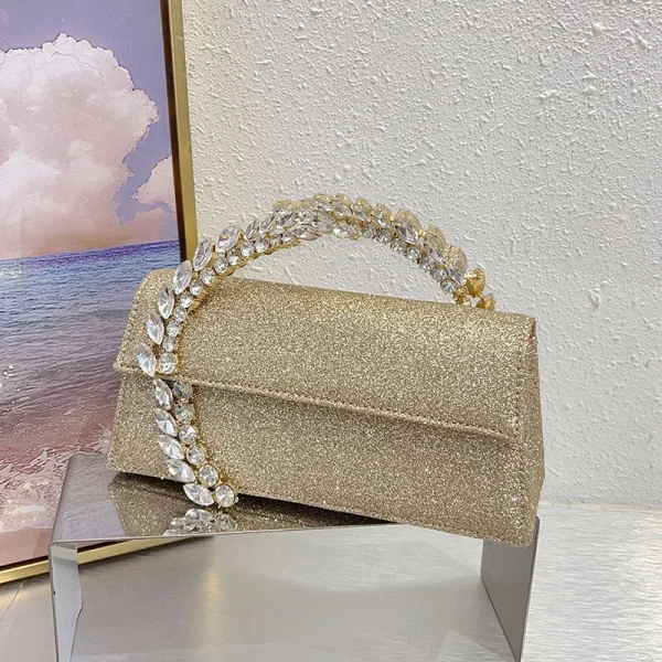 sac à main en velours doré pailleté