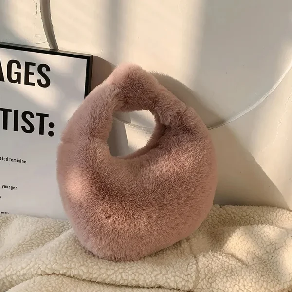 Sac À Main Hobo En Fausse Fourrure Rose – Doux Chic Et Tendance Pour L’hiver