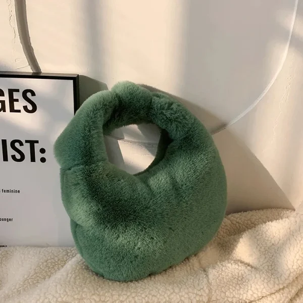 Sac À Main Hobo En Fausse Fourrure Vert – Doux Chic Et Tendance Pour L’hiver