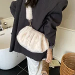 sac bouffant en fourrure pour femme