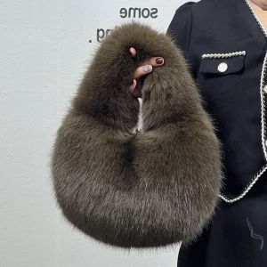 Sac À Main En Fausse Fourrure Marron – Style Hiver Luxe Doux Et Élégant